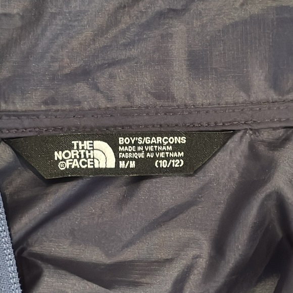 The North Face Boy’s Blue Raincoat Size Medium - Picture 6 of 7